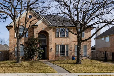 $683,500 | 321 Glen Hollow, Keller, TX 76248
