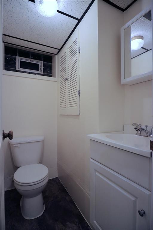2570 Mt Royal Road Pittsburgh, PA 15217 - Photo 30 of 31