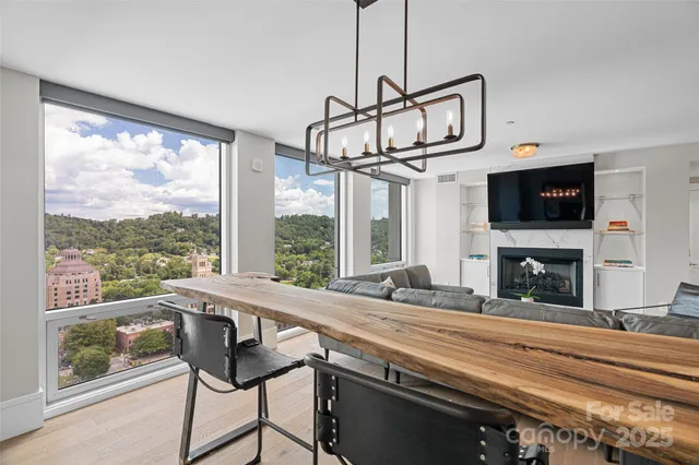 $1,075,000 | 7 Patton Avenue, Unit 1805, Asheville, NC 28801