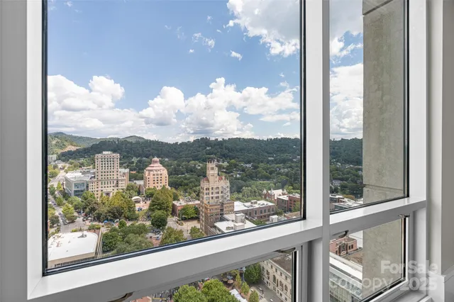 $1,075,000 | 7 Patton Avenue, Unit 1805, Asheville, NC 28801