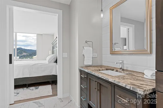 $1,075,000 | 7 Patton Avenue, Unit 1805, Asheville, NC 28801