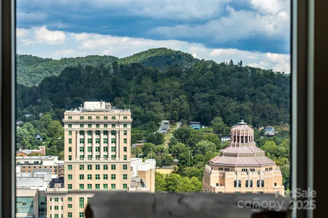 $1,075,000 | 7 Patton Avenue, Unit 1805, Asheville, NC 28801