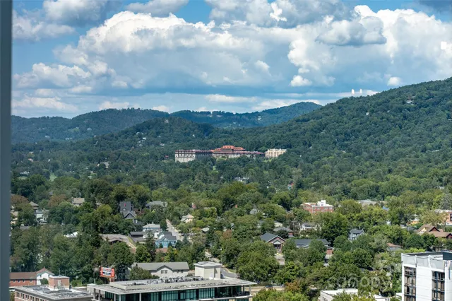 $1,075,000 | 7 Patton Avenue, Unit 1805, Asheville, NC 28801