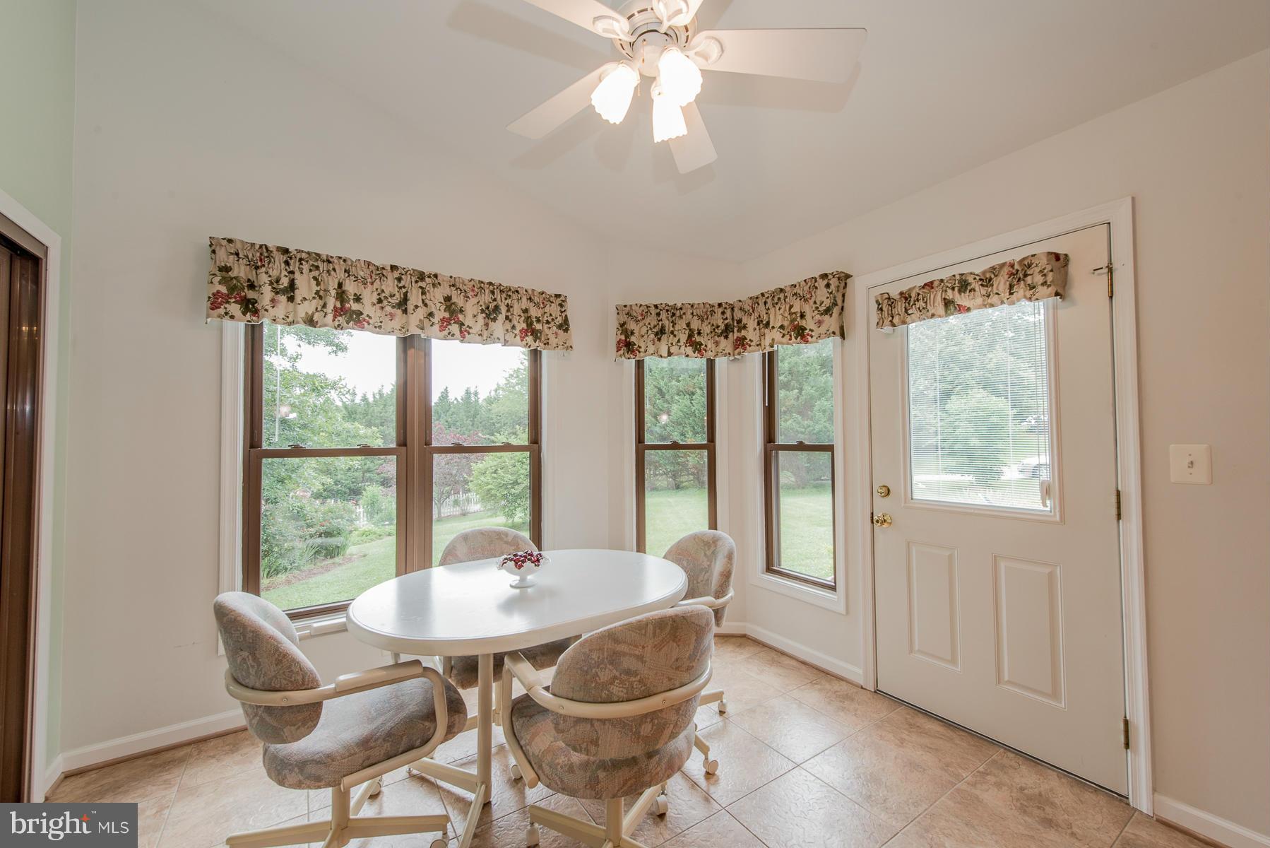 13255 Hunt Ridge Road Ellicott City, MD 21042 - Photo 13 of 30 Morning Room