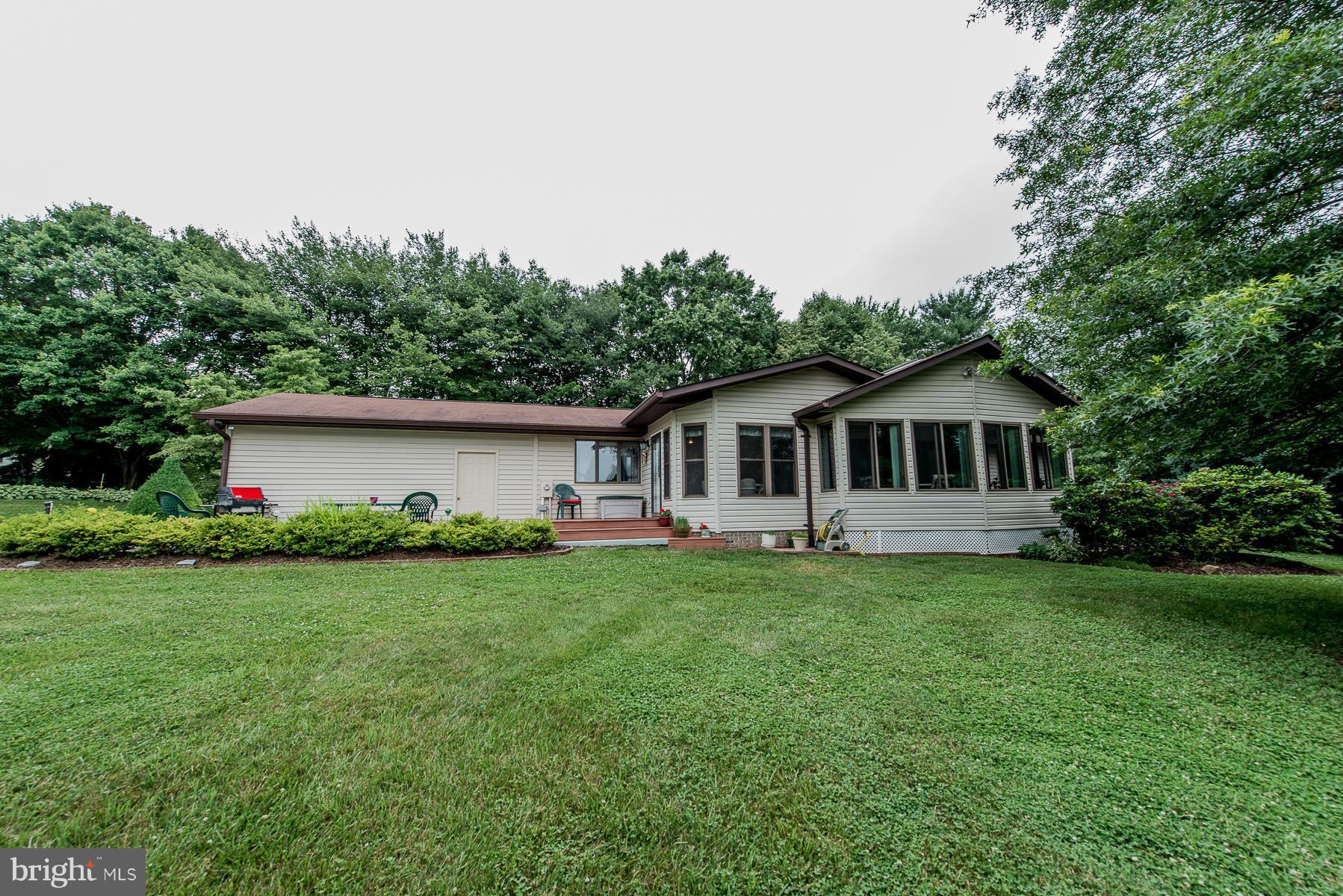 13255 Hunt Ridge Road Ellicott City, MD 21042 - Photo 25 of 30 Exterior (Rear)