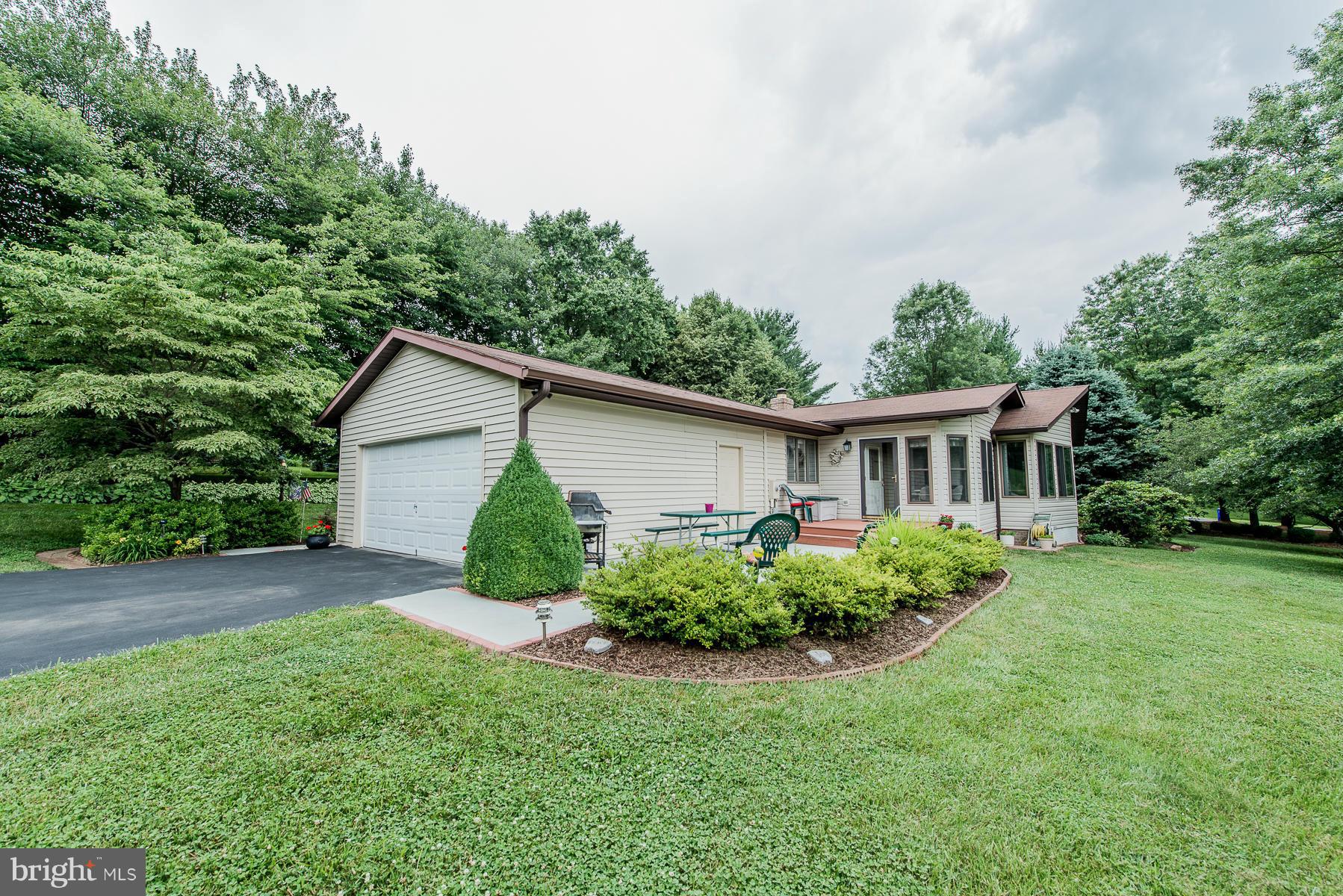 13255 Hunt Ridge Road Ellicott City, MD 21042 - Photo 26 of 30 Exterior (Rear)