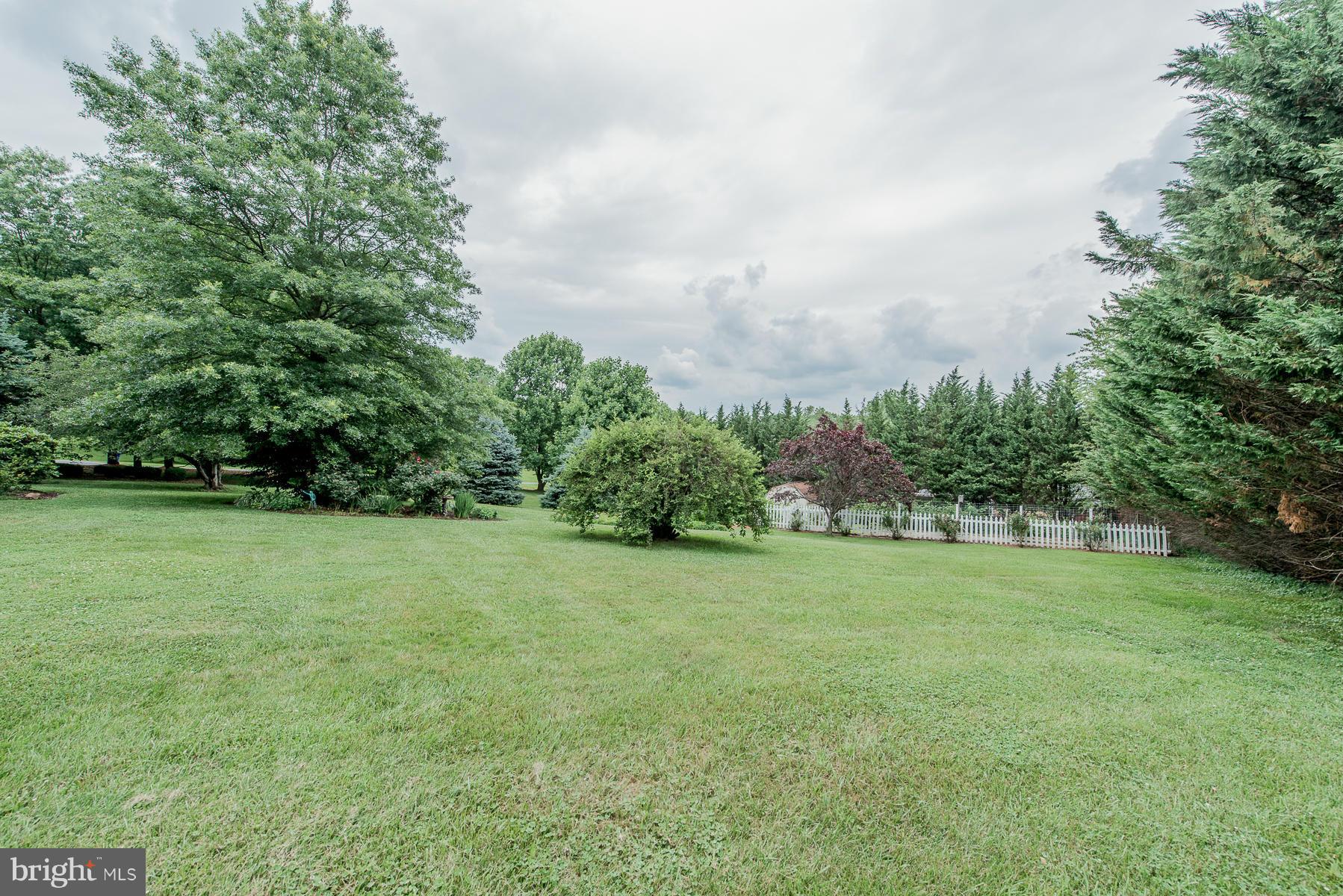 13255 Hunt Ridge Road Ellicott City, MD 21042 - Photo 30 of 30 Yard