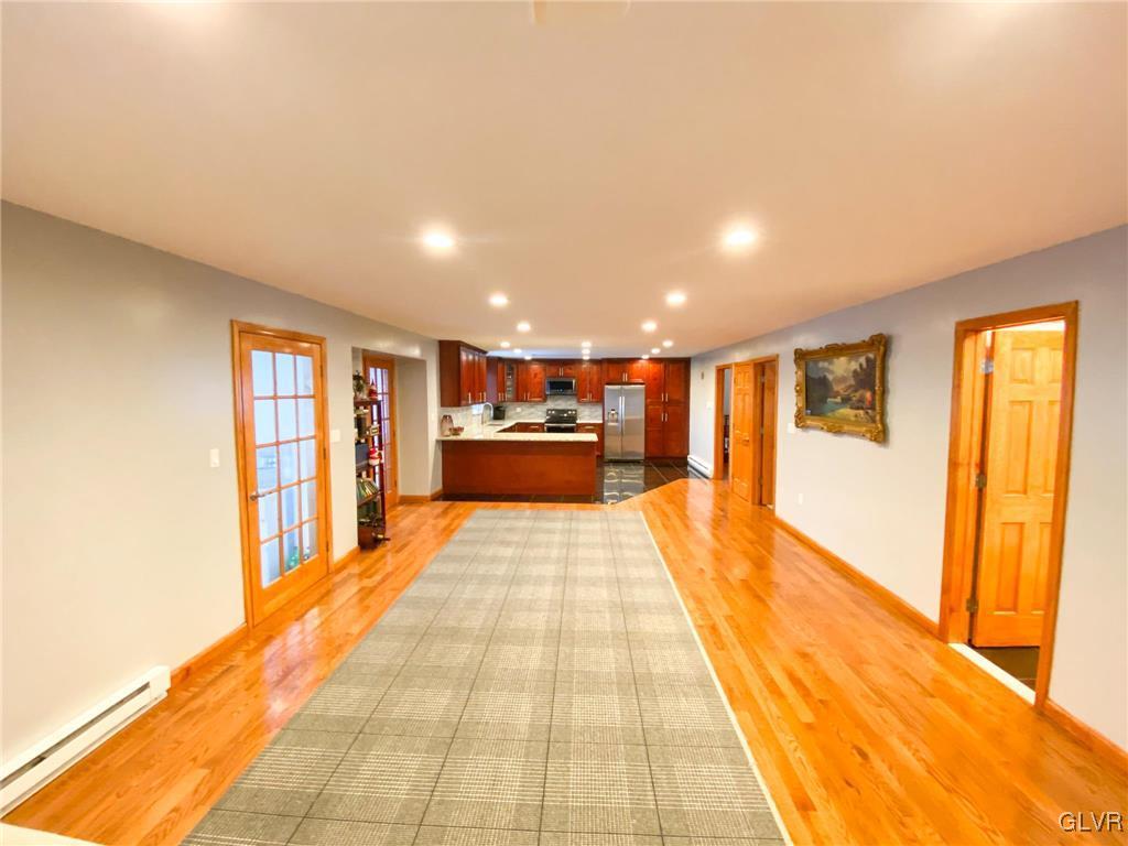 5901 Decker Road Bushkill, PA 18324 - Photo 11 of 49
