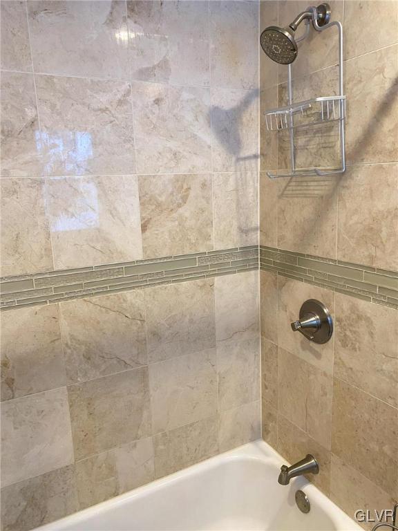 5901 Decker Road Bushkill, PA 18324 - Photo 23 of 49