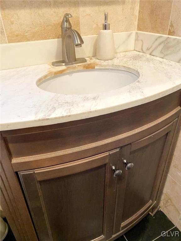 5901 Decker Road Bushkill, PA 18324 - Photo 25 of 49