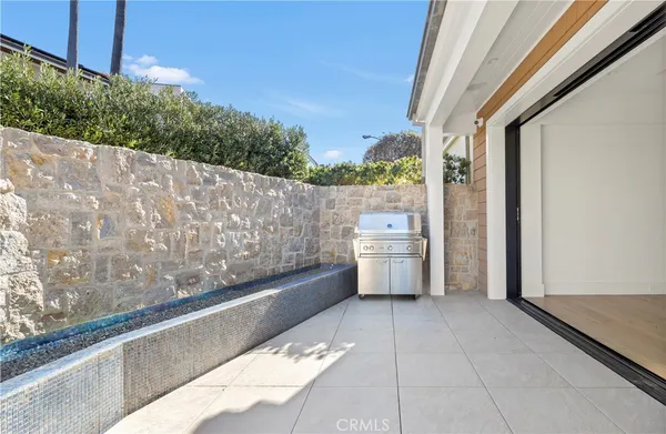 $35,000 | 420 Emerald Bay, Laguna Beach, CA 92651