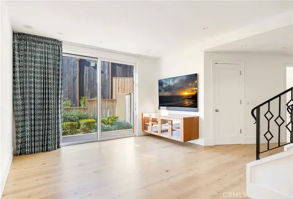 $35,000 | 420 Emerald Bay, Laguna Beach, CA 92651