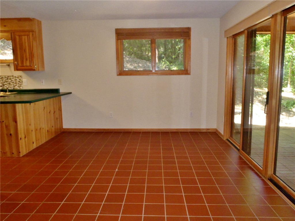 203 Luther Land Road Seneca, SC 29672 - Photo 29 of 50 Dining Room