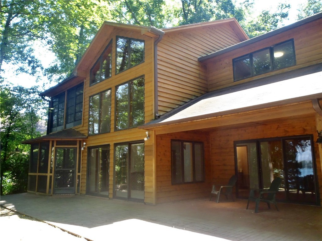 203 Luther Land Road Seneca, SC 29672 - Photo 3 of 50 Lakeside of Home
