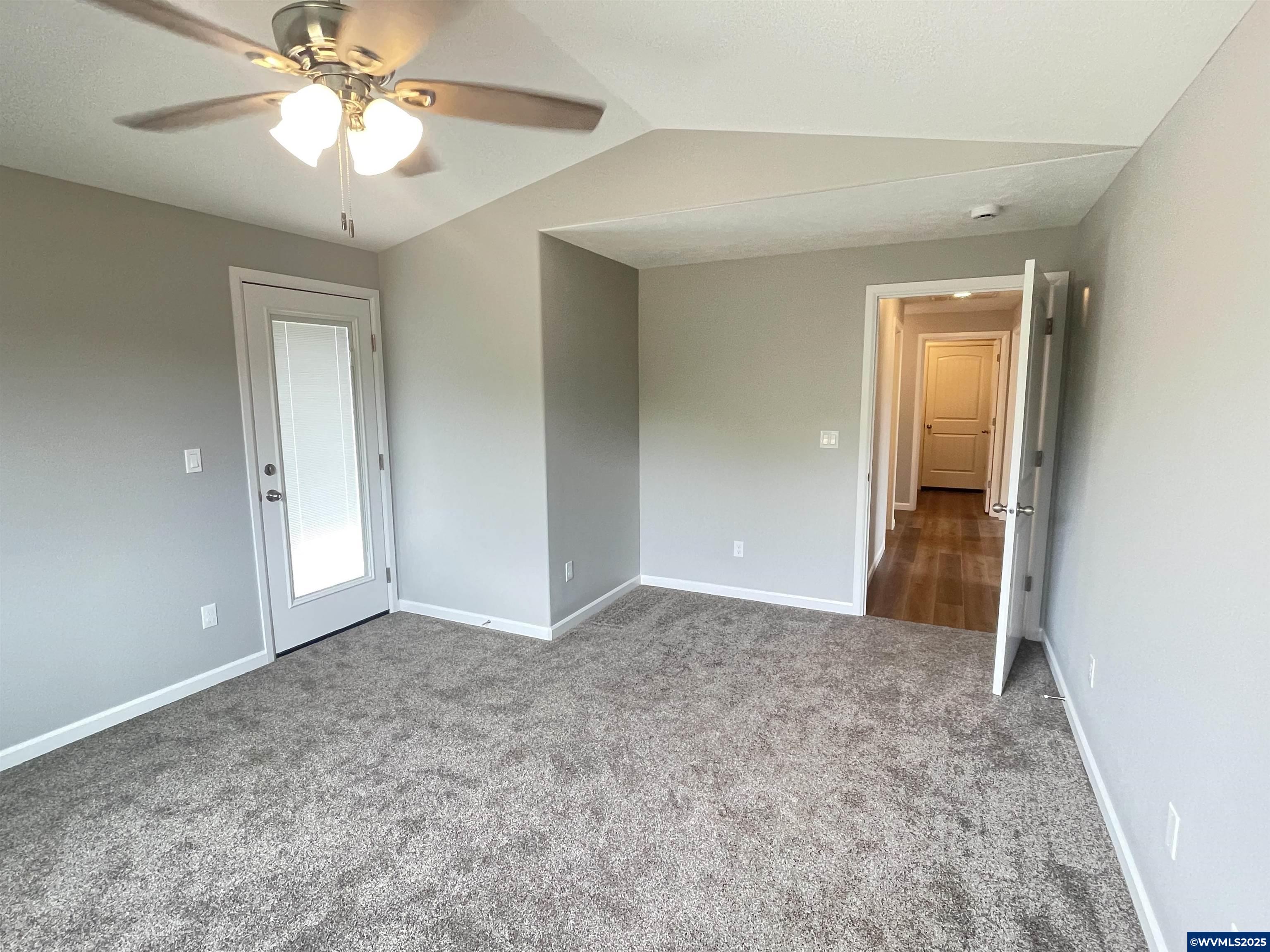 1230 Southwest Hop Street Albany, OR 97321 - Photo 38 of 41