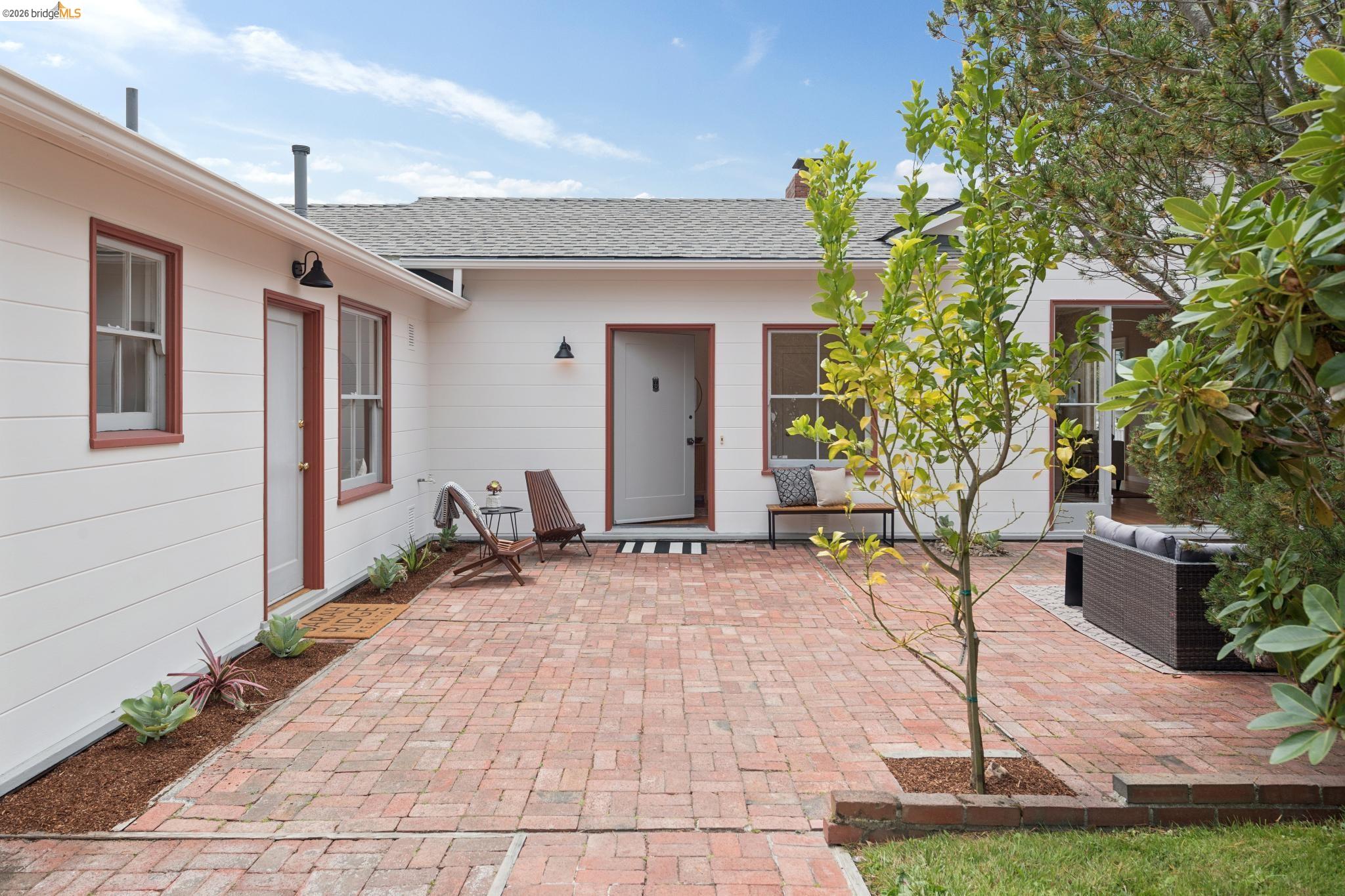 798 Creston Road Berkeley, CA 94708 - Photo 3 of 76