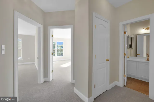 $629,990 | 111 Chevy Chase Street, Unit 111A, Gaithersburg, MD 20878