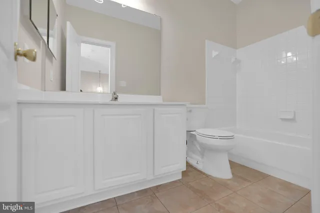 $629,990 | 111 Chevy Chase Street, Unit 111A, Gaithersburg, MD 20878