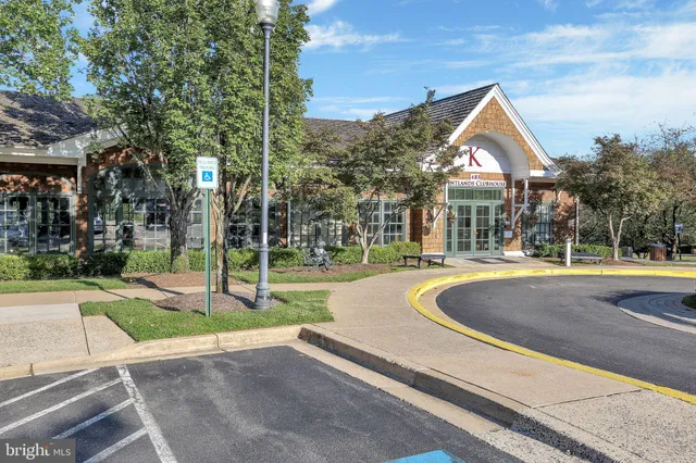 $629,990 | 111 Chevy Chase Street, Unit 111A, Gaithersburg, MD 20878