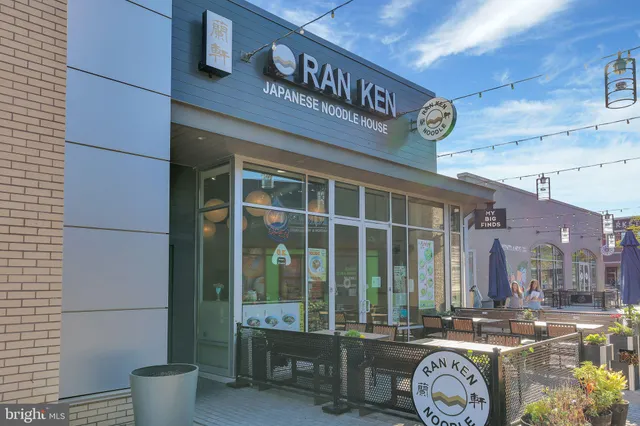 $629,990 | 111 Chevy Chase Street, Unit 111A, Gaithersburg, MD 20878