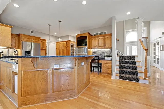 $725,000 | 13216 Granada Drive, Leawood, KS 66209