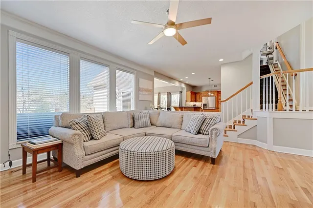 $725,000 | 13216 Granada Drive, Leawood, KS 66209