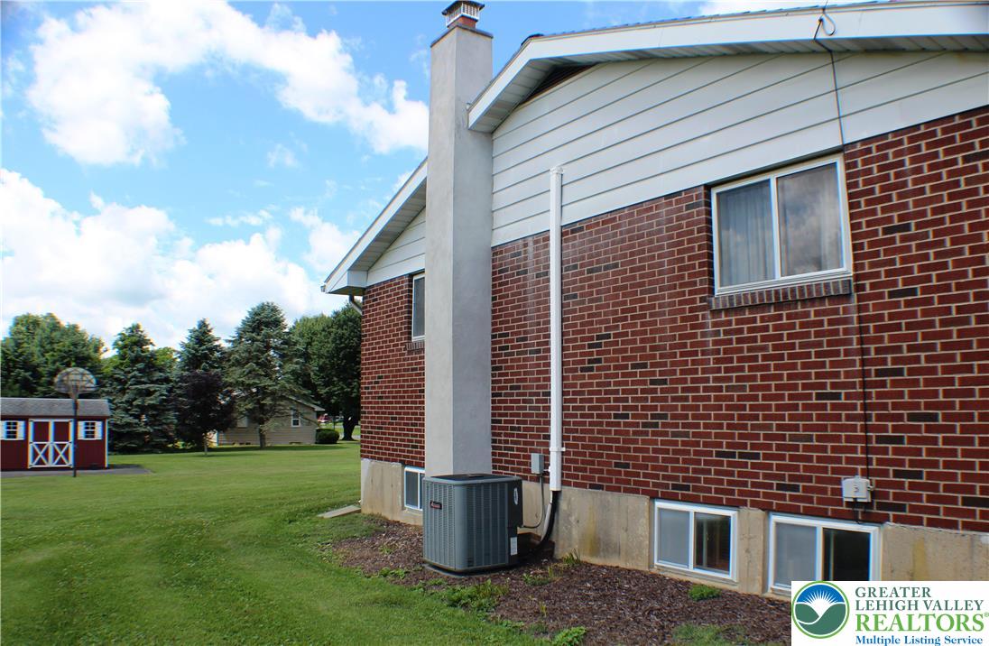 1321 Bushkill Center Road Nazareth, PA 18064 - Photo 9 of 35 Central Air Conditioning