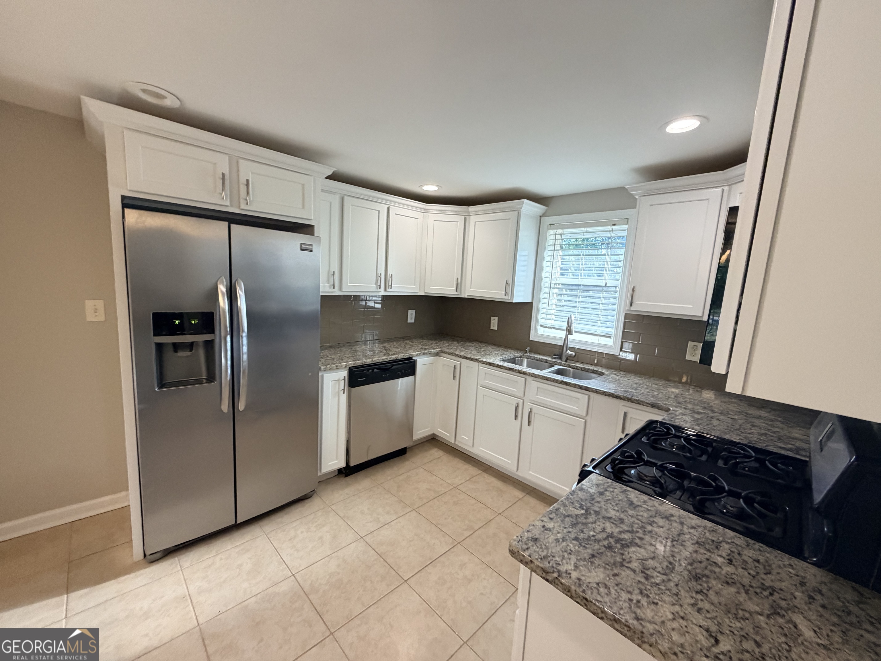 3567 Brookfield Lane Decatur, GA 30032 - Photo 4 of 18