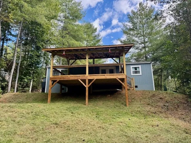 a view of house with a outdoor space