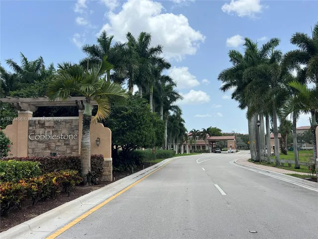 $349,900 | 14745 Southwest 9th Street, Unit 3109, Pembroke Pines, FL 33027