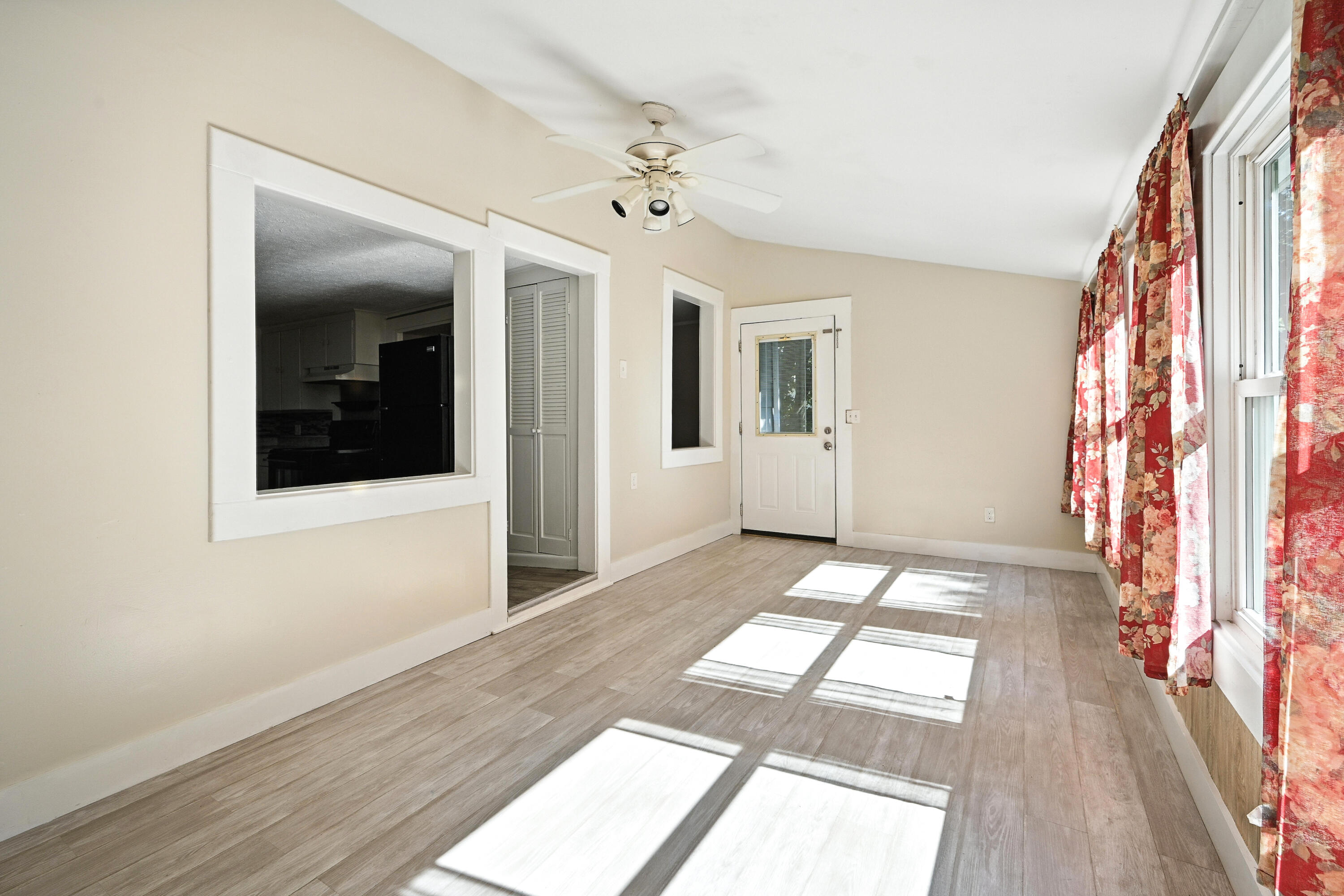 133 Riverside Drive Augusta, ME 04330 - Photo 11 of 36 110043gr-116