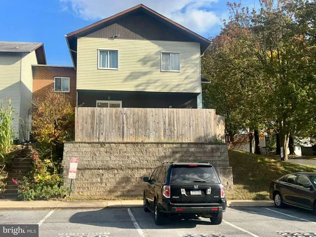 $424,900 | 42 Brian Court, Unit 150, Gaithersburg, MD 20877