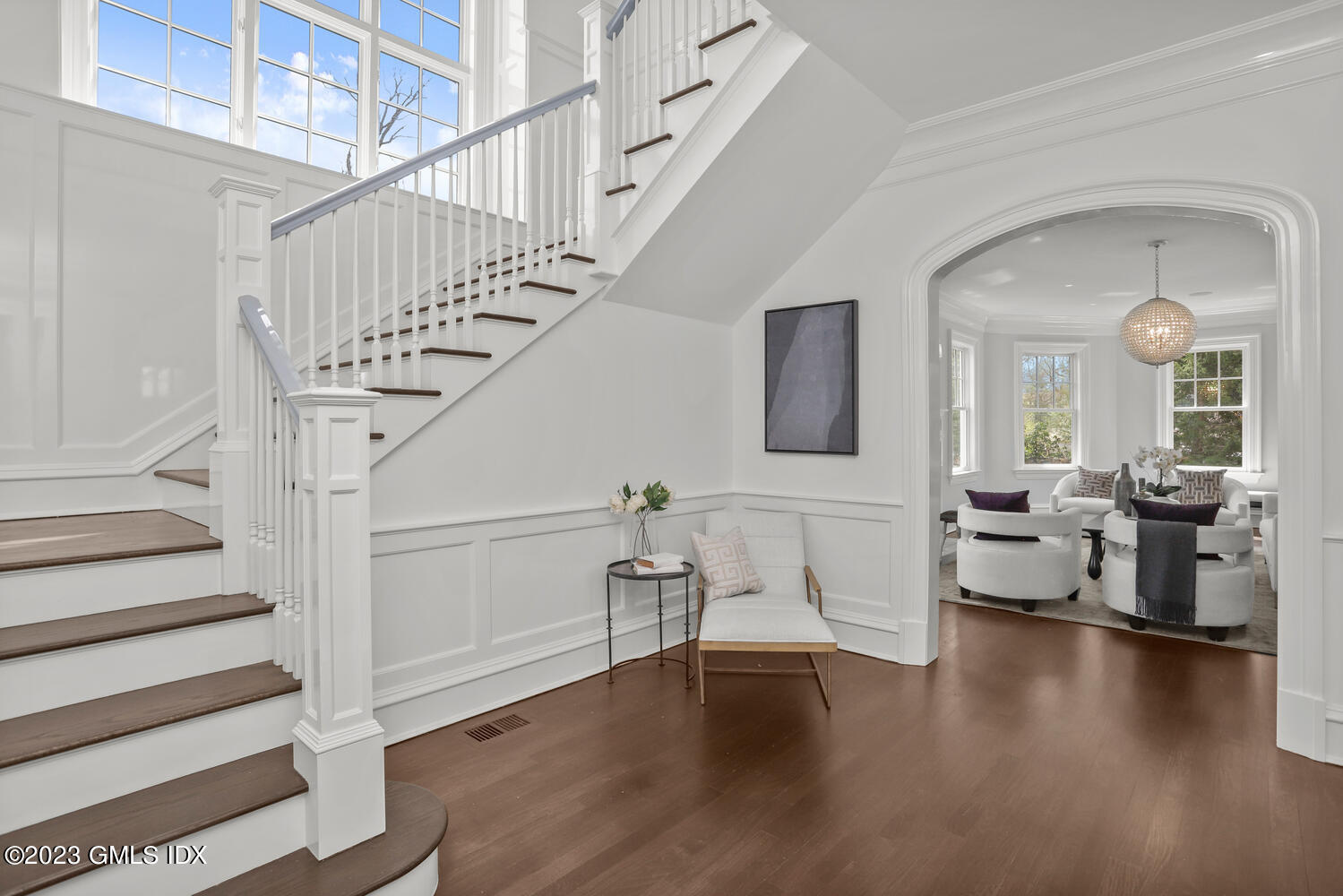 17 Wooddale Road Greenwich, CT 06830 - Photo 17 of 68 17 Wooddale Rd Greenwich CT-large-049-05