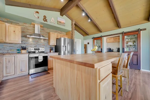 $650,000 | 2800 Curran Road, Ione, CA 95640