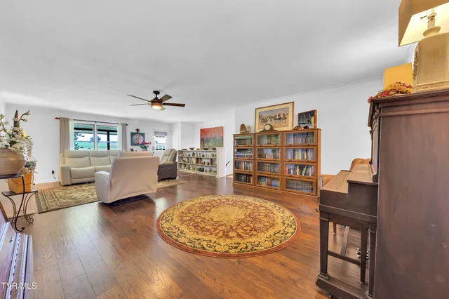 $750,000 | 200 Crum Lane, Chuckey, TN 37641