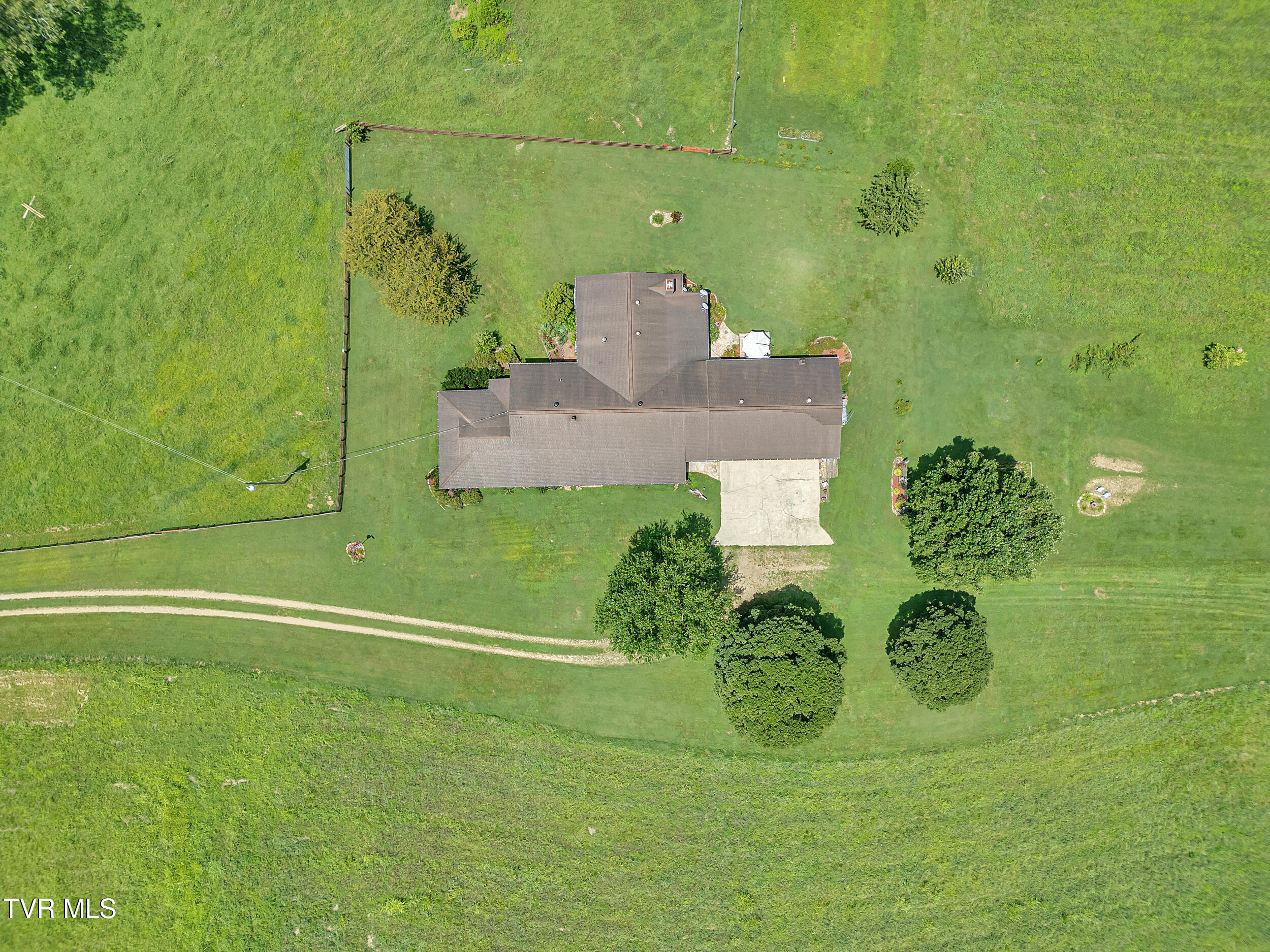 200 Crum Lane Chuckey, TN 37641 - Photo 60 of 75 64_06