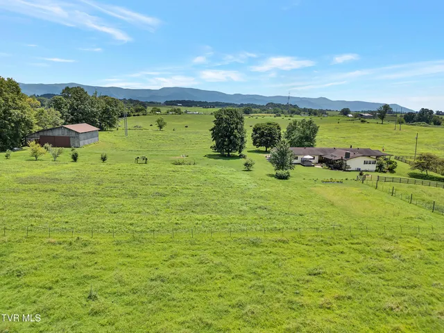 $750,000 | 200 Crum Lane, Chuckey, TN 37641