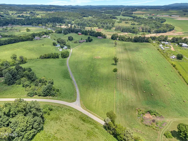 $750,000 | 200 Crum Lane, Chuckey, TN 37641