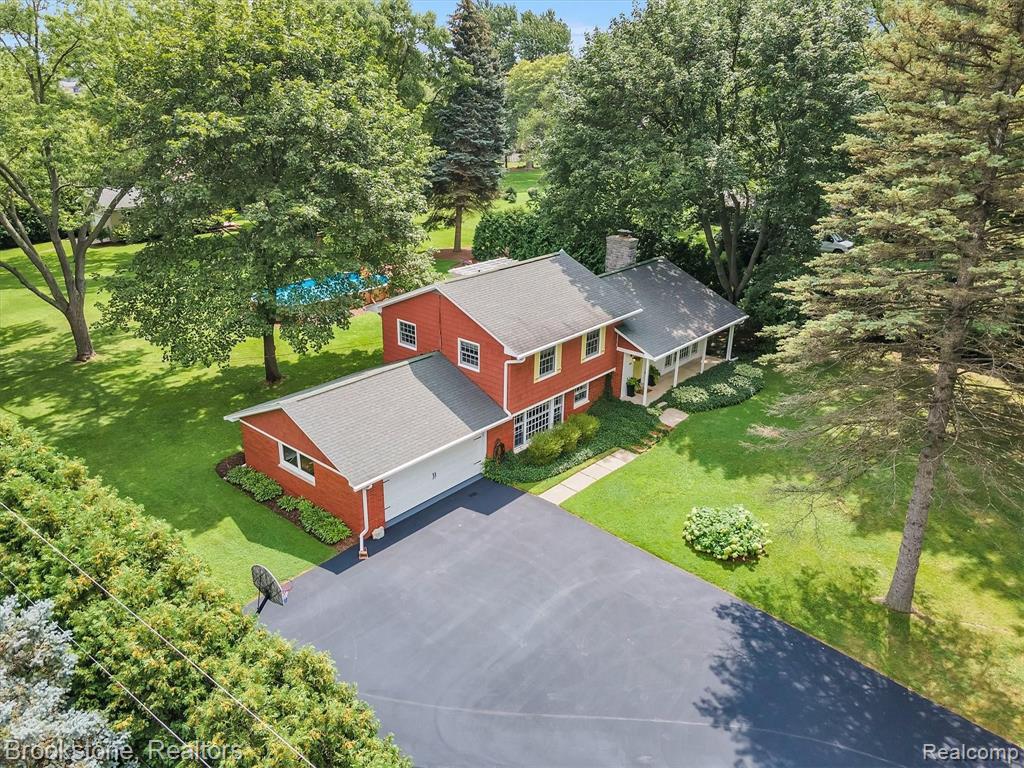 2515 Hickory Lawn Road Rochester Hills, MI 48307 - Photo 31 of 35