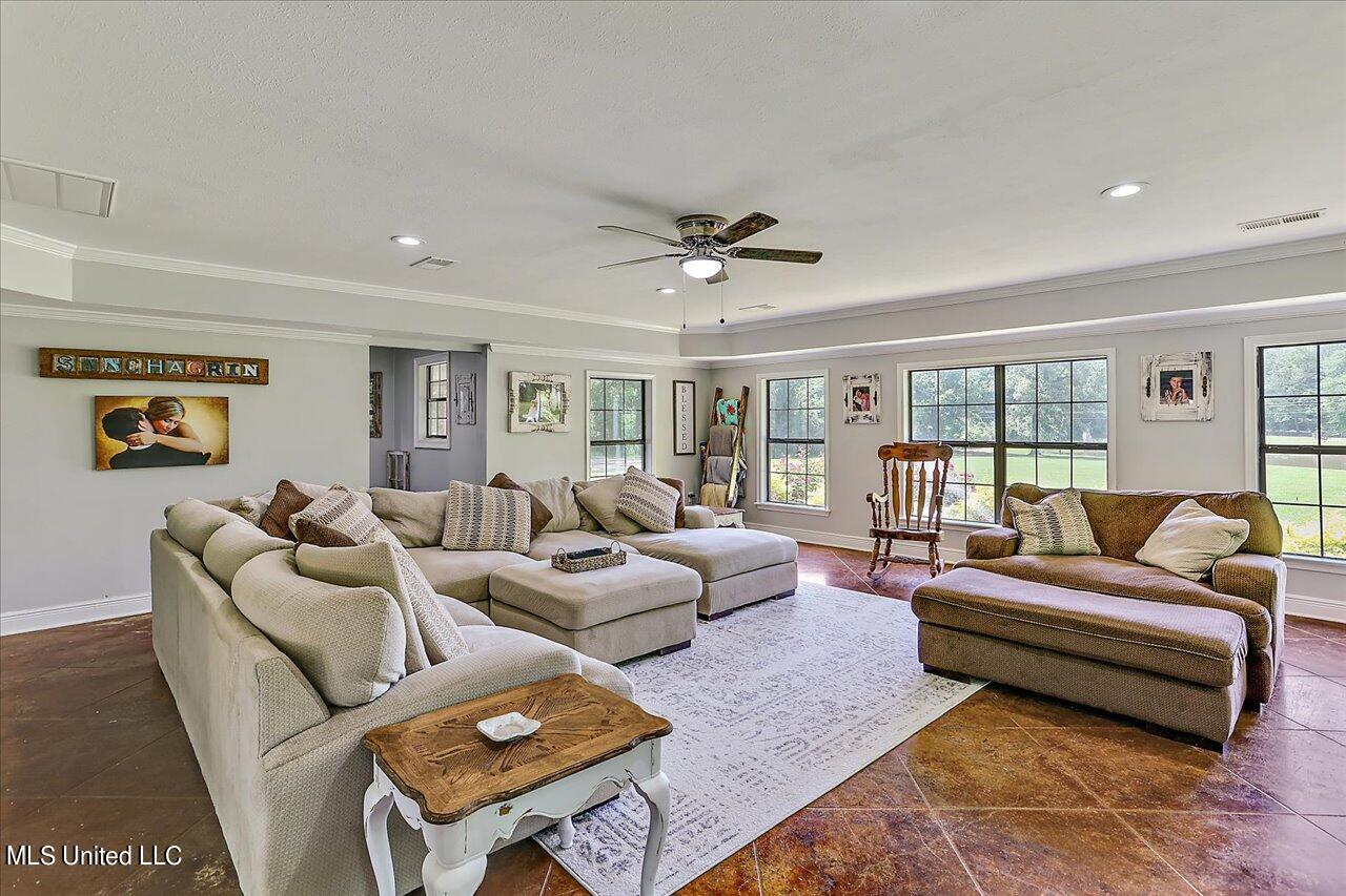 178 Thomasville Road Florence, MS 39073 - Photo 16 of 75 16-178 Thomasville Rd