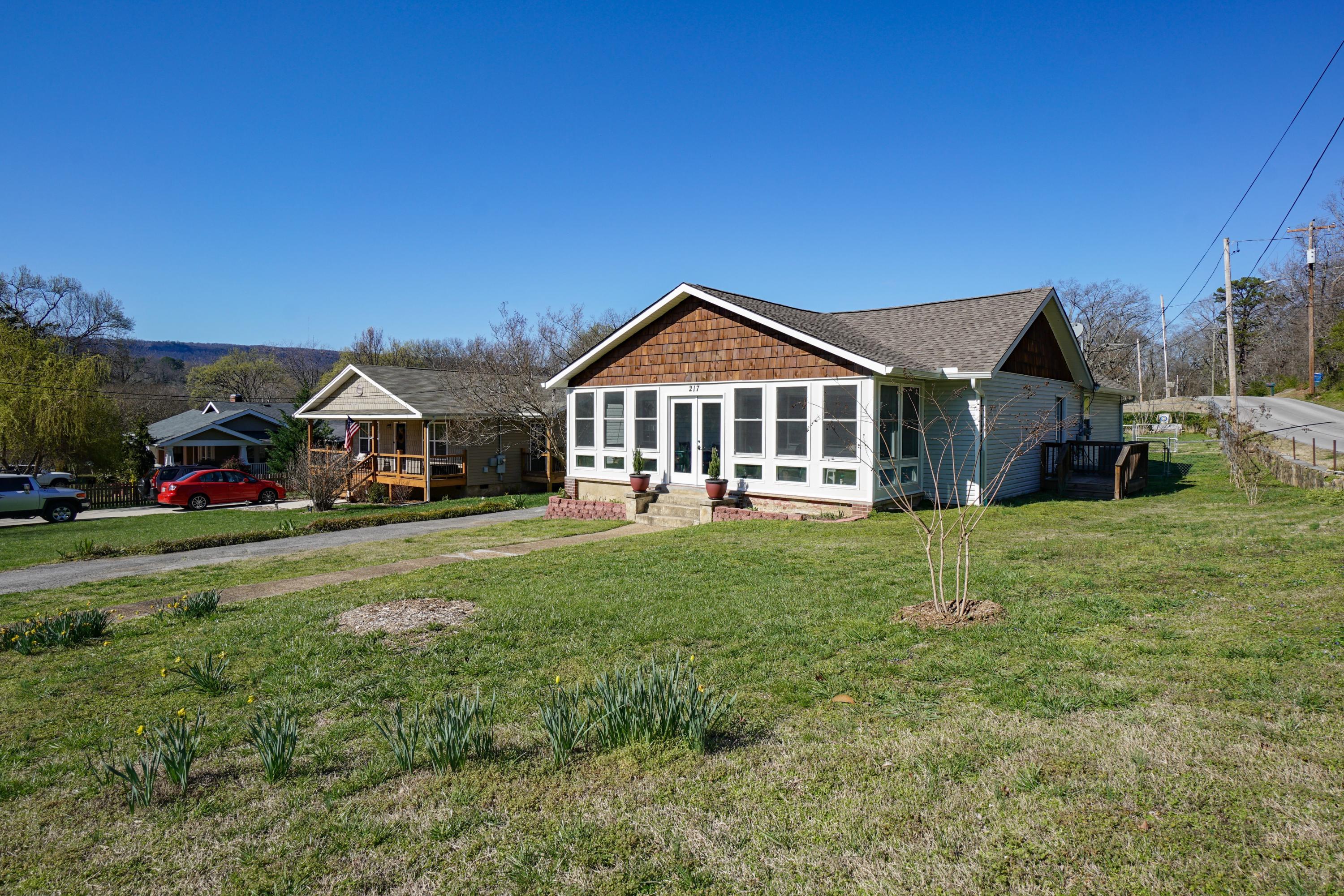 217 Harding Road Chattanooga, TN 37415 - Photo 1 of 28 IMG_9387