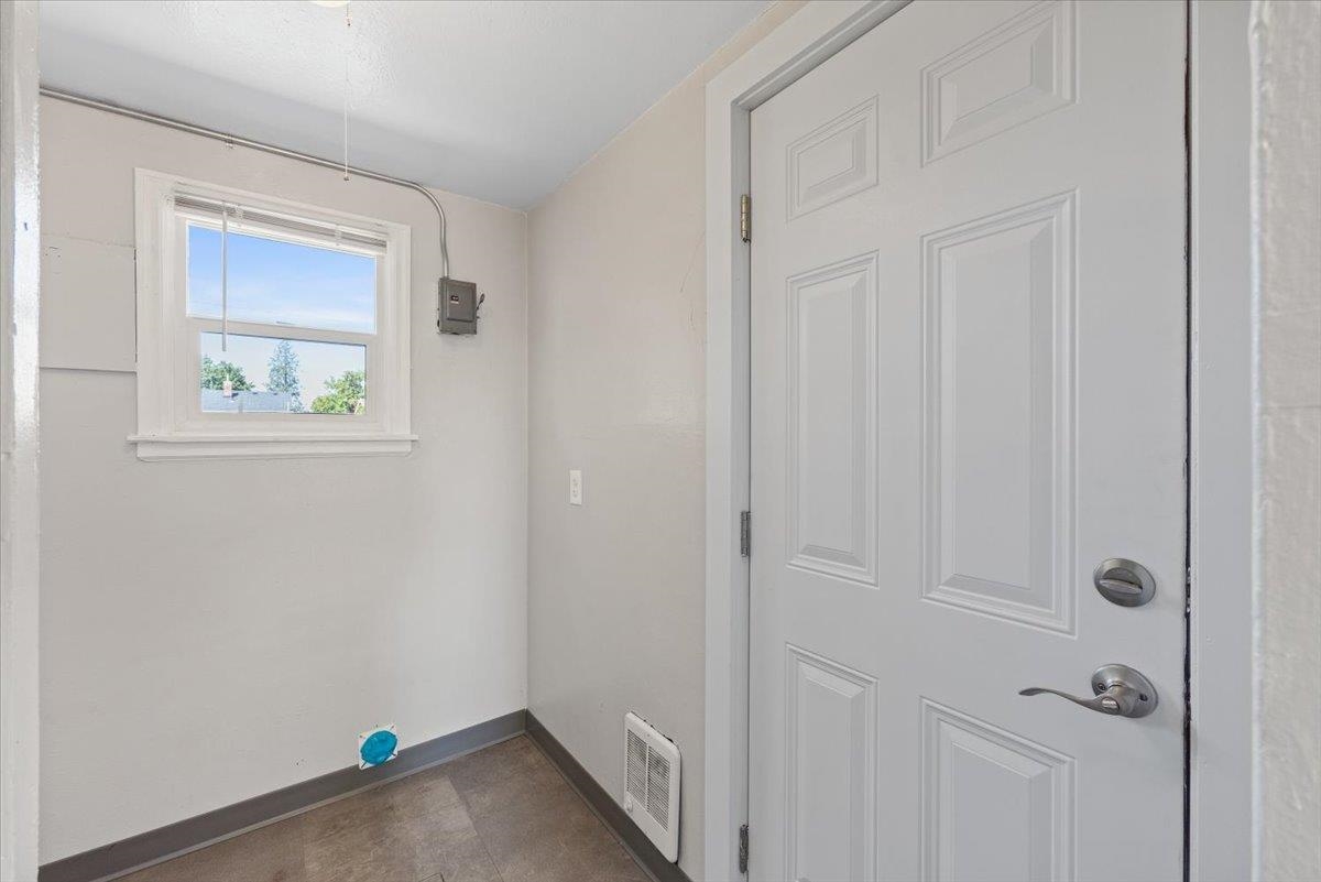 5111 North Maple Street Spokane, WA 99205 - Photo 14 of 18