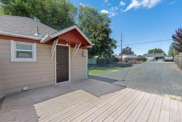 $207,000 | 5111 North Maple Street, Spokane, WA 99205