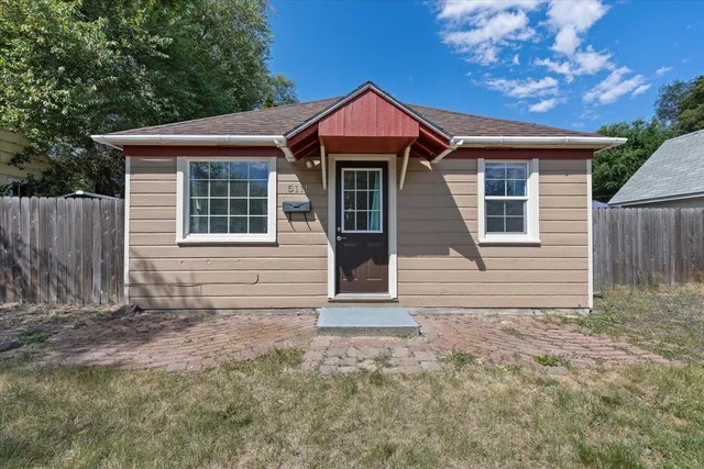 $207,000 | 5111 North Maple Street, Spokane, WA 99205