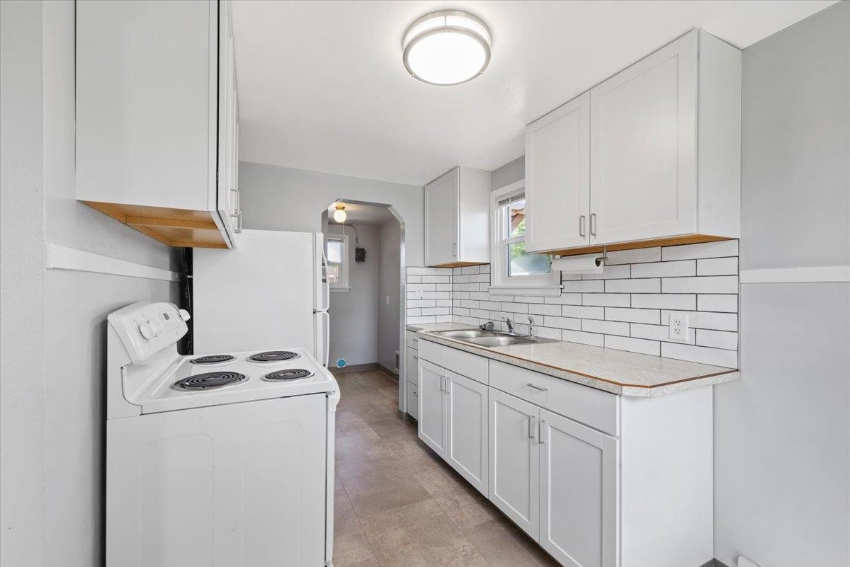 5111 North Maple Street Spokane, WA 99205 - Photo 8 of 18