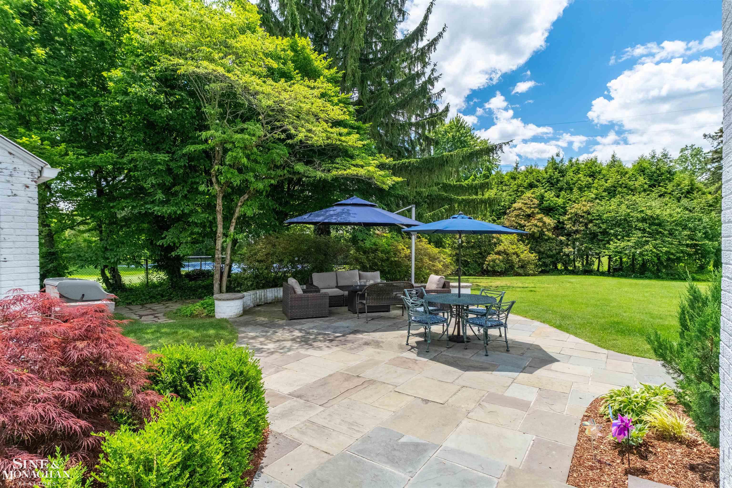 77 Merriweather Road Grosse Pointe Farms, MI 48236 - Photo 13 of 61 Gallery Image 13