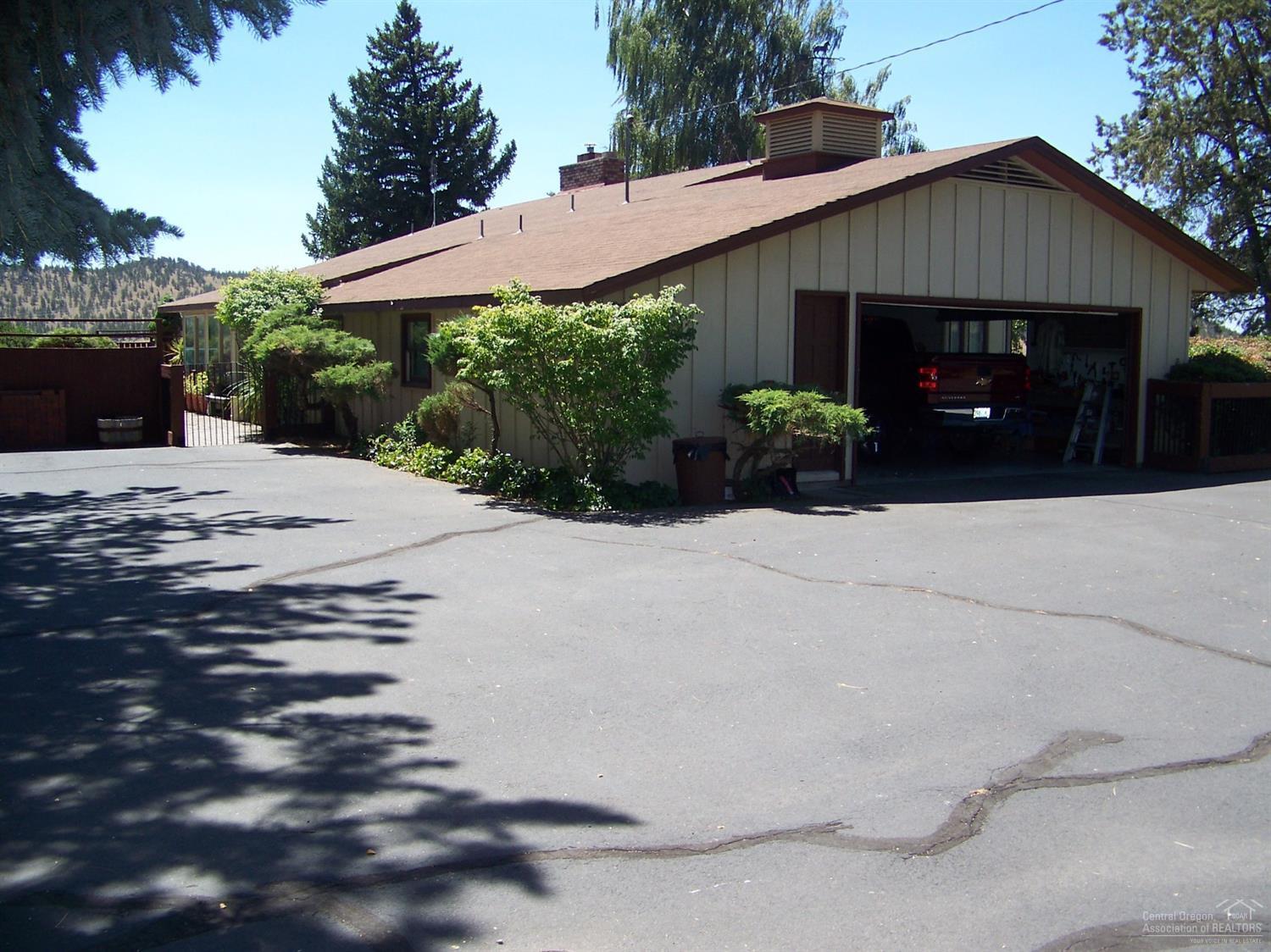3404 North Barnes Road Prineville, OR 97754 - Photo 5 of 25 Additional Photo