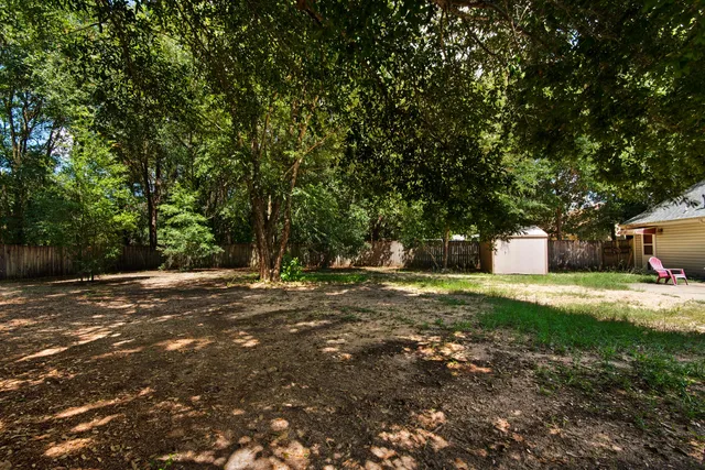 $233,900 | 223 Pinoak Court, Crestview, FL 32539