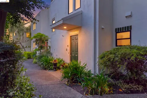 $615,000 | 57 Mozden Lane, Pleasant Hill, CA 94523