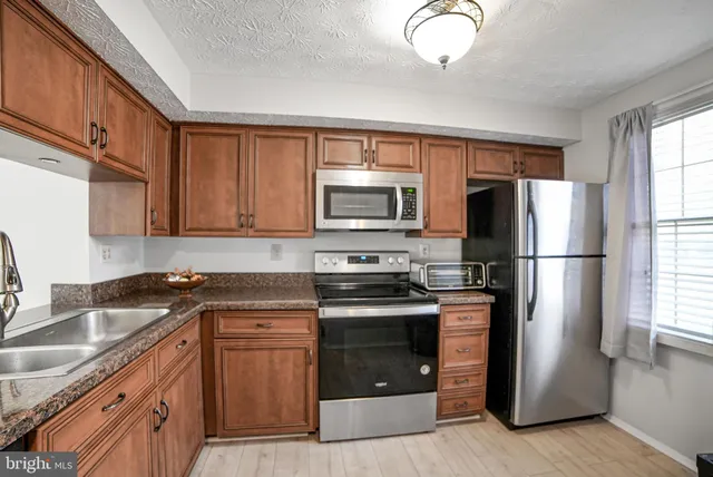 $344,900 | 3650 Castle Terrace, Unit 11112, Silver Spring, MD 20904